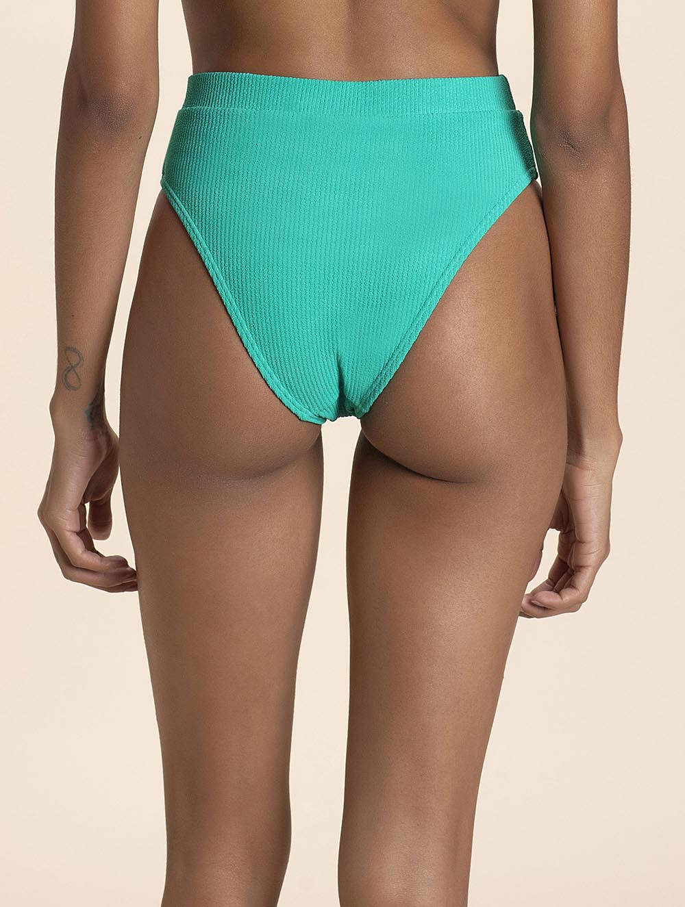 Saint Tropez Solid-color Hot Pants